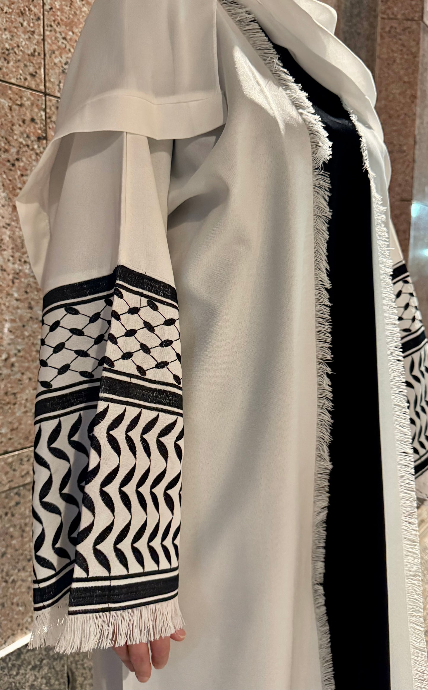 Abaya Sumud