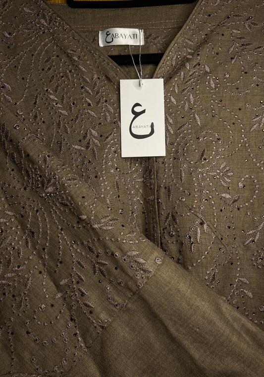 Embrodery thread abaya